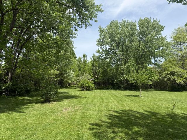 6732 London Groveport Road, Grove City, OH 43123