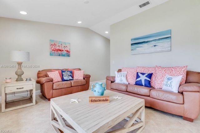 2518 SE 19th AVE, Cape Coral, FL 33904