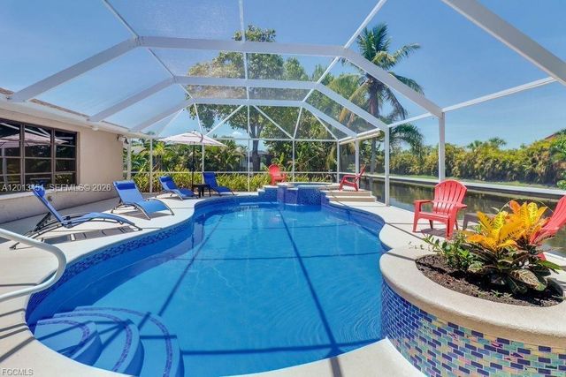 2518 SE 19th AVE, Cape Coral, FL 33904