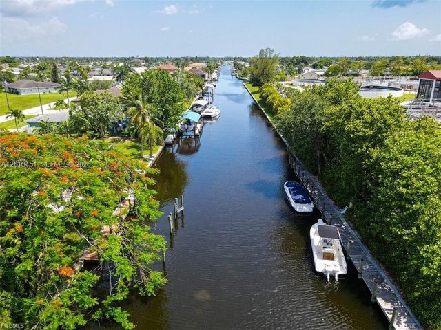 2518 SE 19th AVE, Cape Coral, FL 33904