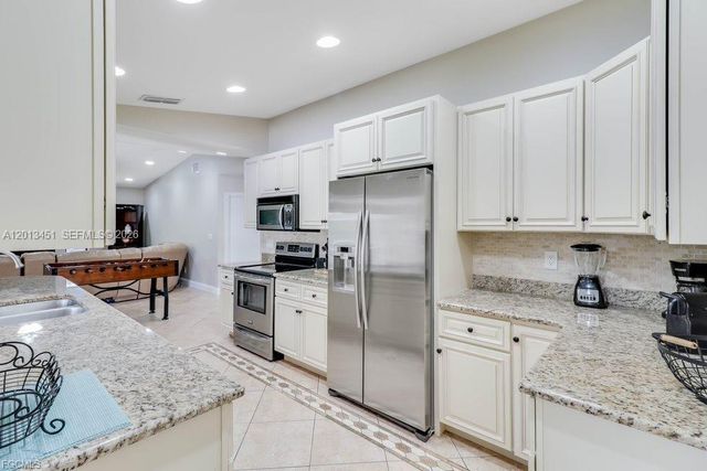 2518 SE 19th AVE, Cape Coral, FL 33904