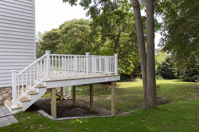32 Spooner St, Easton, MA 02356