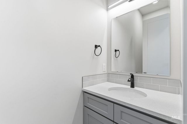 6817 W Ustick, Boise, ID 83704