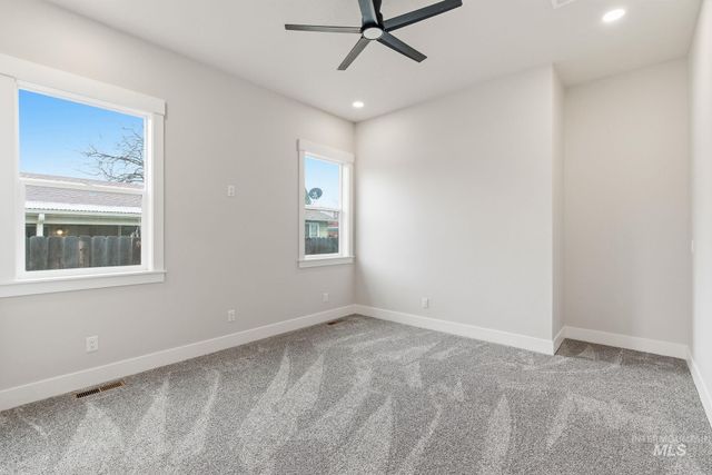 6817 W Ustick, Boise, ID 83704