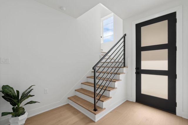 8706 Ojeman Villas Drive, Houston, TX 77055