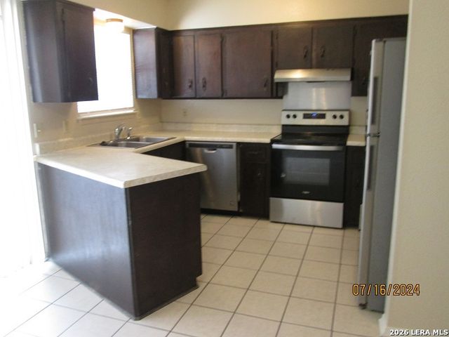 4431 MYRNA DR, San Antonio, TX 78218