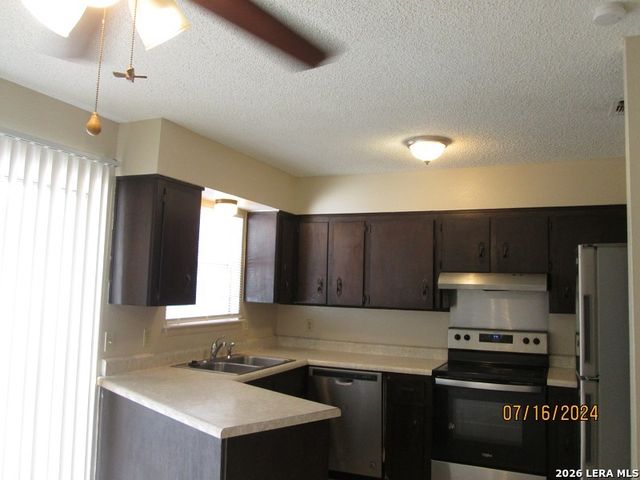 4431 MYRNA DR, San Antonio, TX 78218