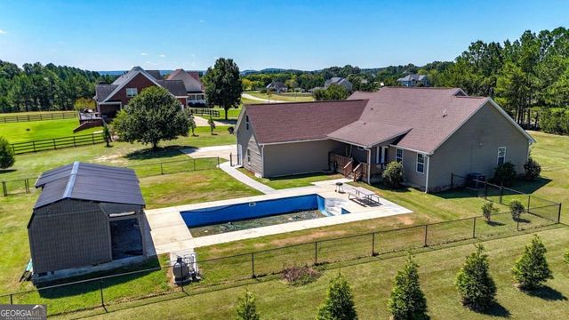 22 Ravenfield Road, Taylorsville, GA 30178