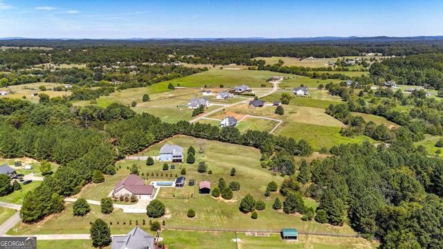 22 Ravenfield Road, Taylorsville, GA 30178