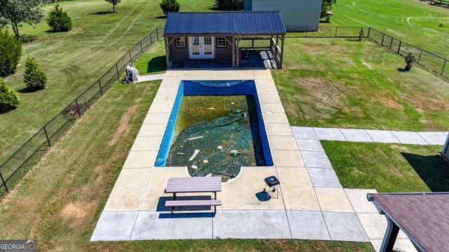 22 Ravenfield Road, Taylorsville, GA 30178