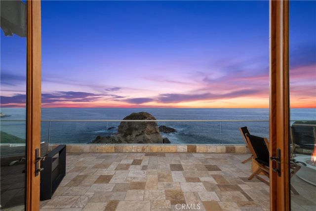 10 S La Senda, Laguna Beach, CA 92651