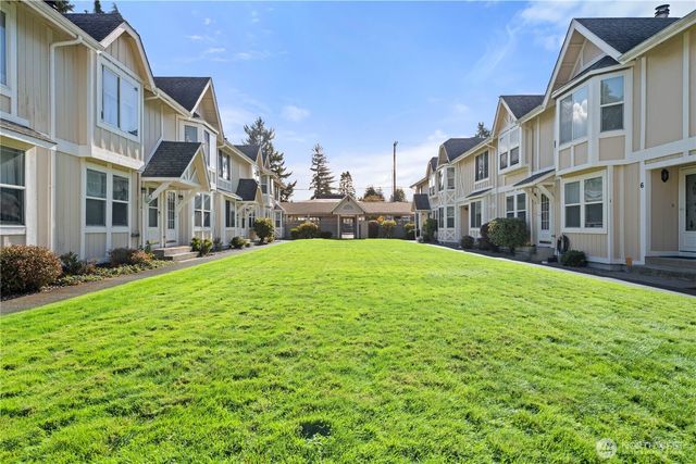 2621 Mountain View Avenue W #9B, Tacoma, WA 98466