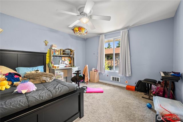 2621 Mountain View Avenue W #9B, Tacoma, WA 98466