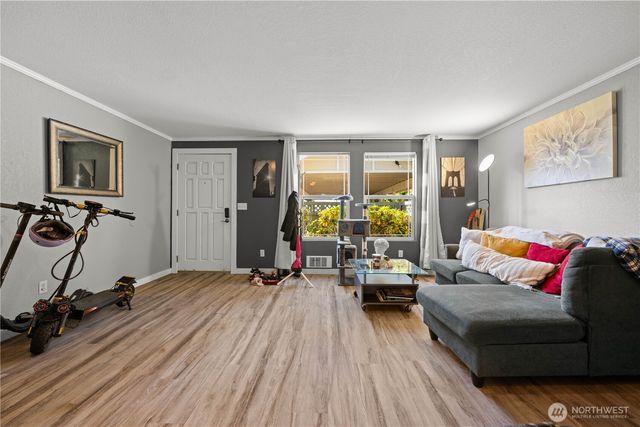 2621 Mountain View Avenue W #9B, Tacoma, WA 98466