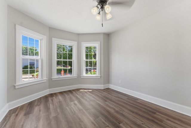 940 Jones Street, Bettendorf, IA 52722