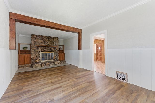 940 Jones Street, Bettendorf, IA 52722