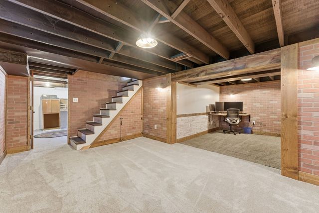 940 Jones Street, Bettendorf, IA 52722