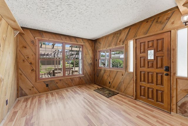 940 Jones Street, Bettendorf, IA 52722