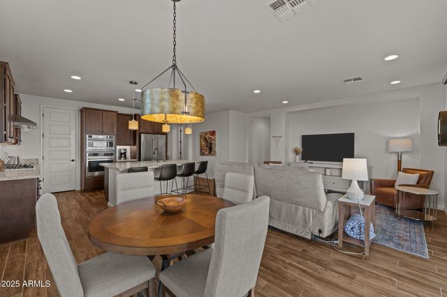 3266 SPARROWS CREEK Way, Wickenburg, AZ 85390