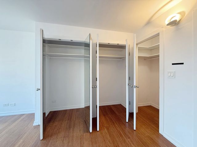 211 E Ohio Street 2707, Chicago, IL 60611