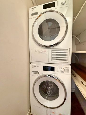 211 E Ohio Street 2707, Chicago, IL 60611