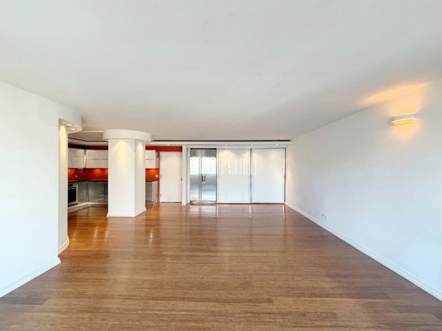 211 E Ohio Street 2707, Chicago, IL 60611