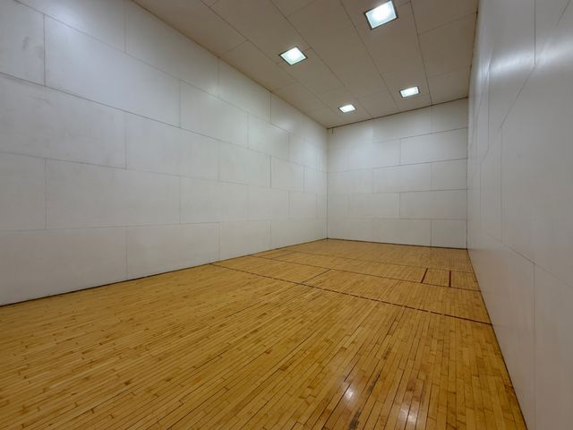 211 E Ohio Street 2707, Chicago, IL 60611