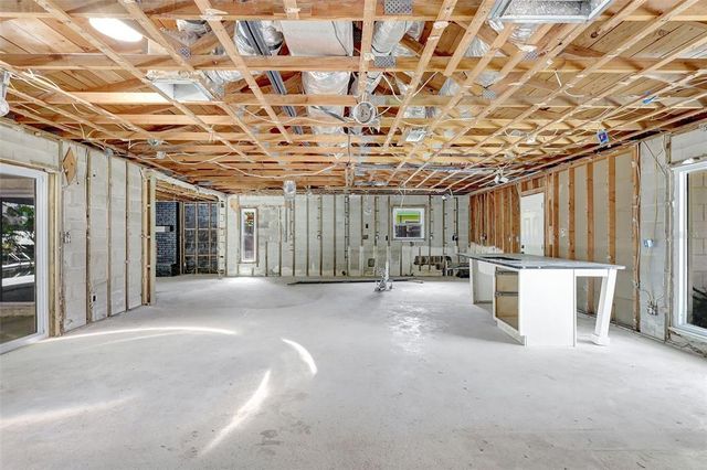 1767 DELAWARE AVENUE NE, St Petersburg, FL 33703