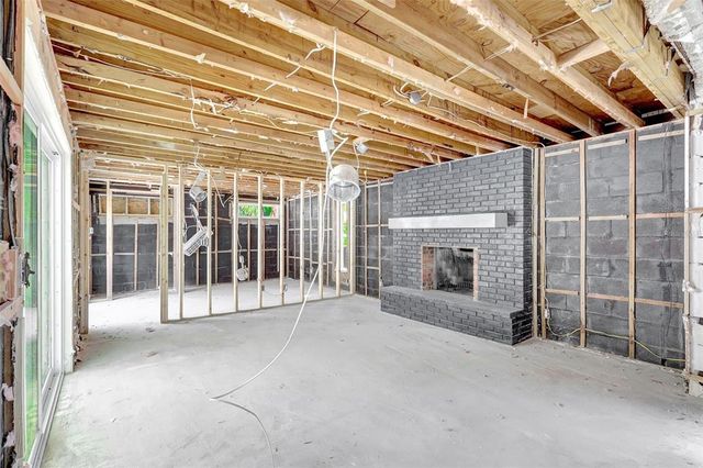 1767 DELAWARE AVENUE NE, St Petersburg, FL 33703