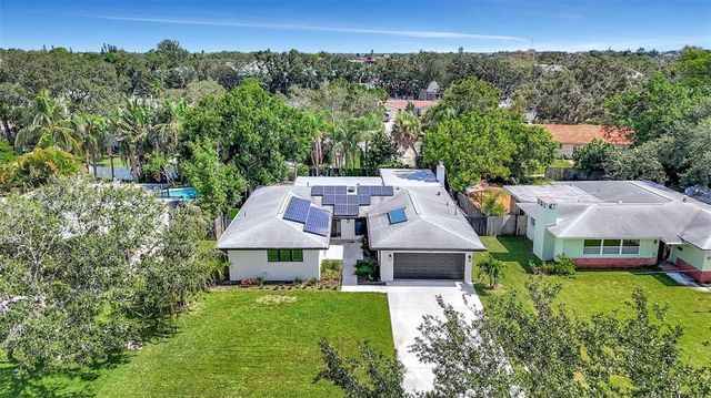 1767 DELAWARE AVENUE NE, St Petersburg, FL 33703