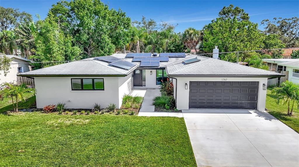 1767 DELAWARE AVENUE NE, St Petersburg, FL 33703