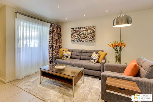 420 N Villa Court 200, Palm Springs, CA 92262