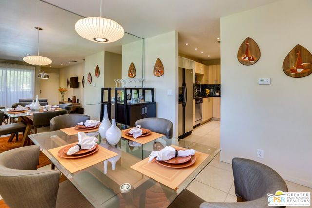 420 N Villa Court 200, Palm Springs, CA 92262