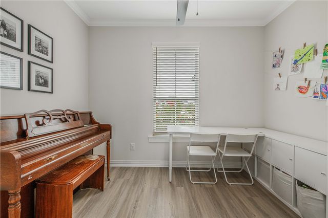 3332 Hunters Crossing Trail, Bryan, TX 77808