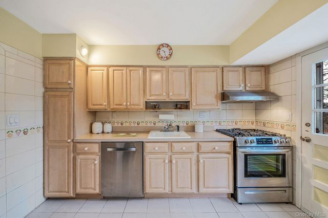 102 Irene Lane, Commack, NY 11725