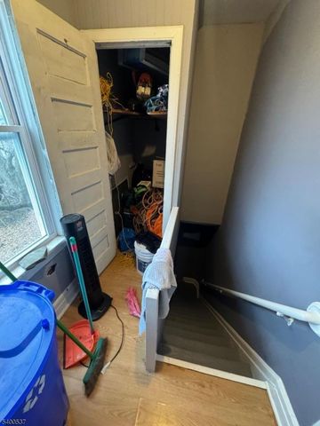 107 N Maple Ave, East Orange City, NJ 07017