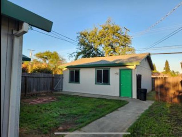 902 W 2nd St, Lincoln, CA 95648