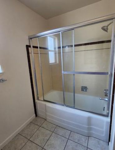 902 W 2nd St, Lincoln, CA 95648