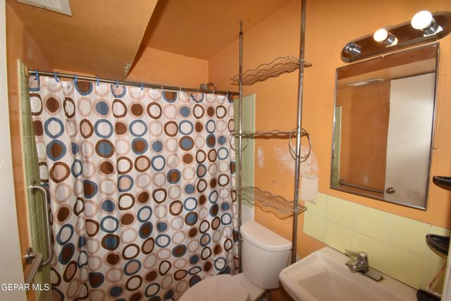 5020 MEADE Court, El Paso, TX 79904