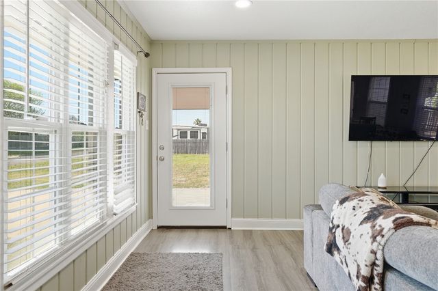 244 E Magnolia Ave, Aransas Pass, TX 78336