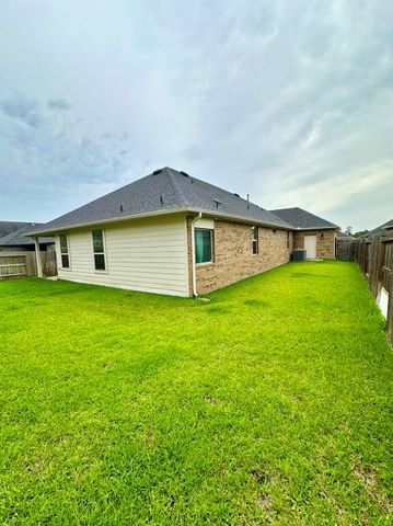 454 Westlake Landing, Conroe, TX 77304