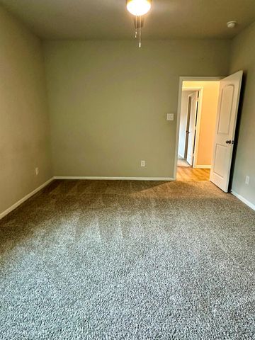 454 Westlake Landing, Conroe, TX 77304