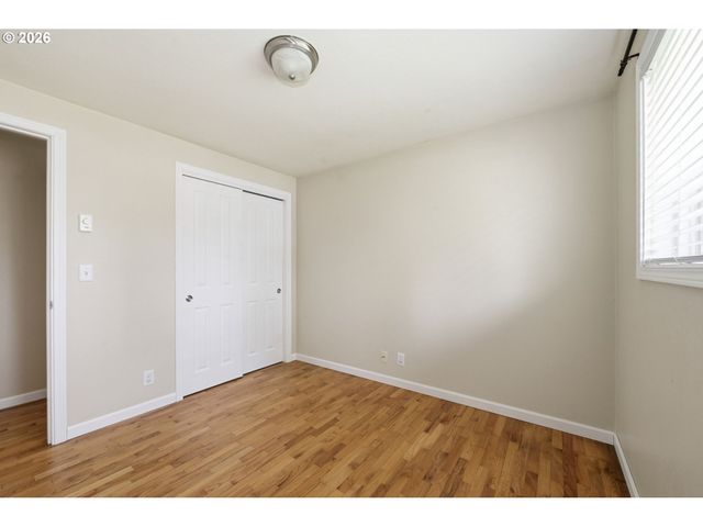 3698 REVELL St, Eugene, OR 97404