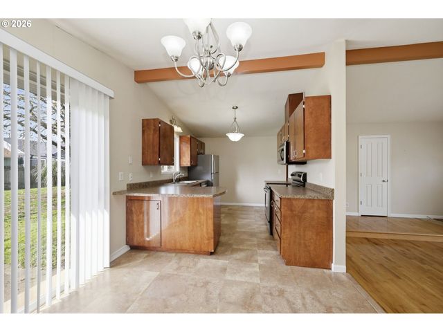 3698 REVELL St, Eugene, OR 97404