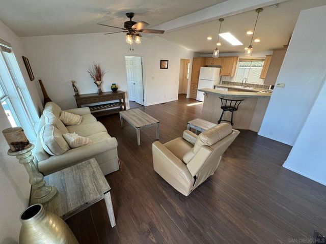 1001 S Hale SPC 77, Escondido, CA 92029
