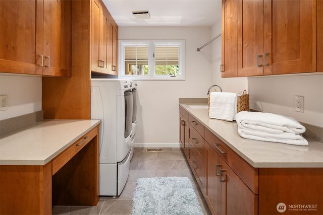 3816 140th Avenue NE, Bellevue, WA 98005