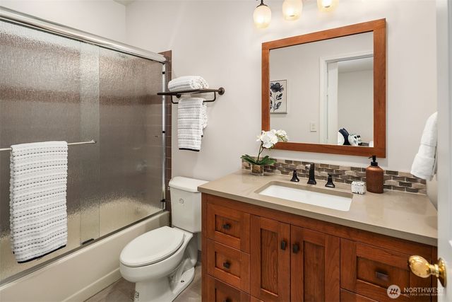 3816 140th Avenue NE, Bellevue, WA 98005