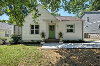 804 Berkeley Avenue NW, Atlanta, GA 30318