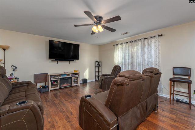 663 Stonebury Circle, Blythewood, SC 29016