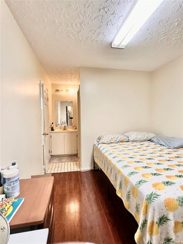 1843 B Liliha Street, Honolulu, HI 96817